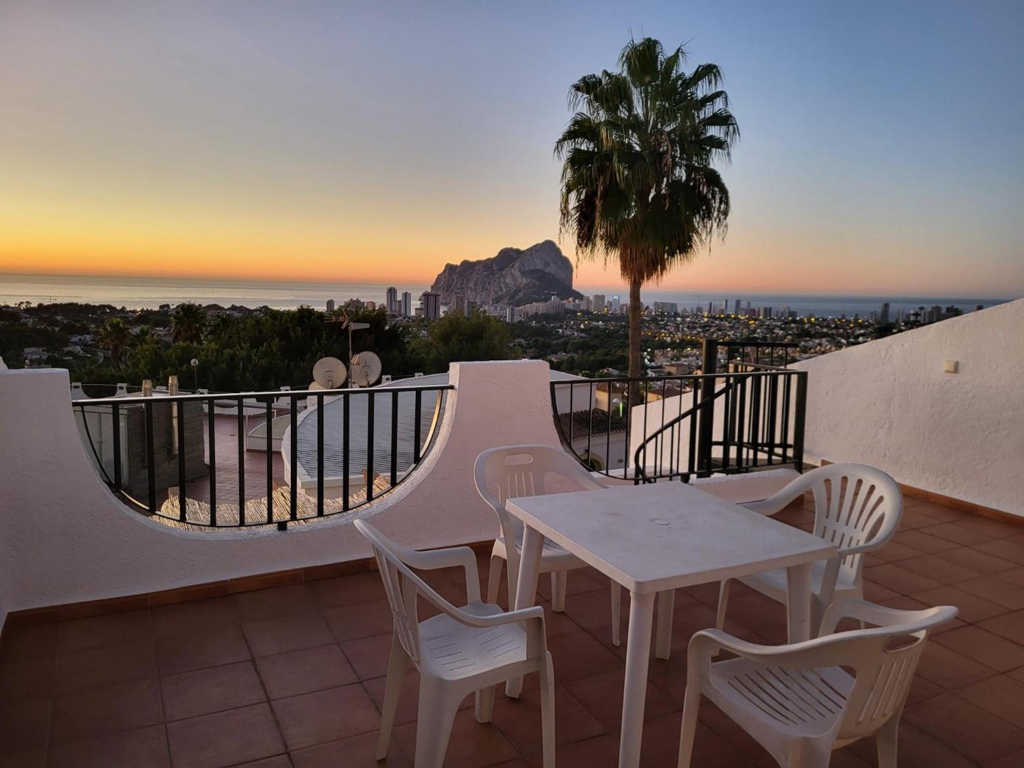 Casa Sunrise - Costa Blanca House With Rooftop, Swimming Pools And Panoramic Sea And Calpe Views Экстерьер фото