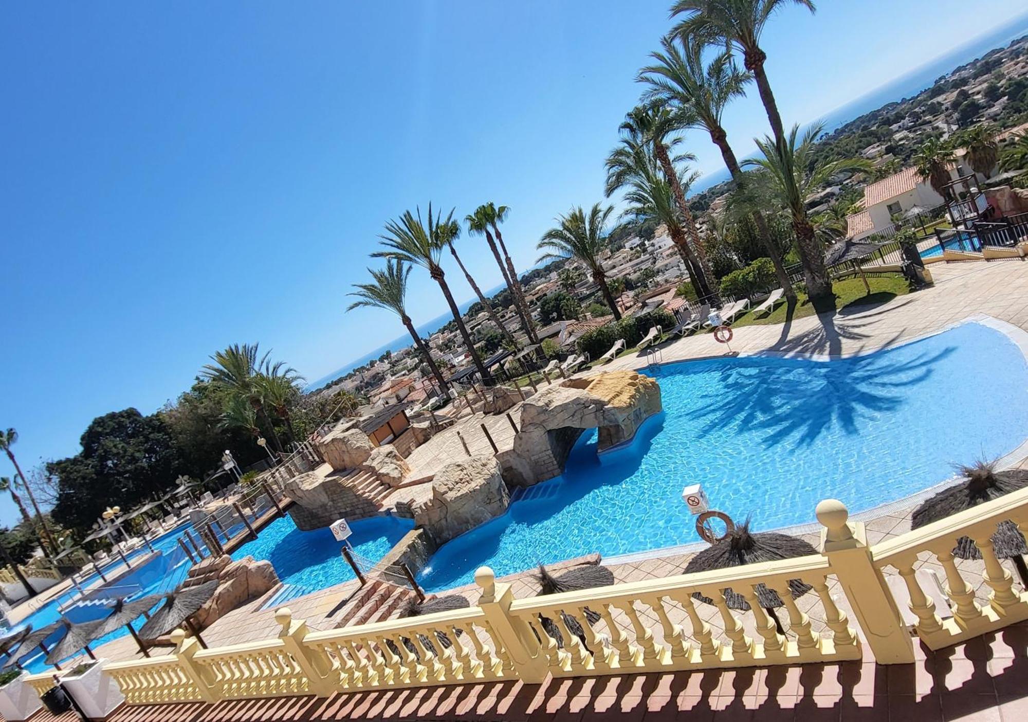 Casa Sunrise - Costa Blanca House With Rooftop, Swimming Pools And Panoramic Sea And Calpe Views Экстерьер фото