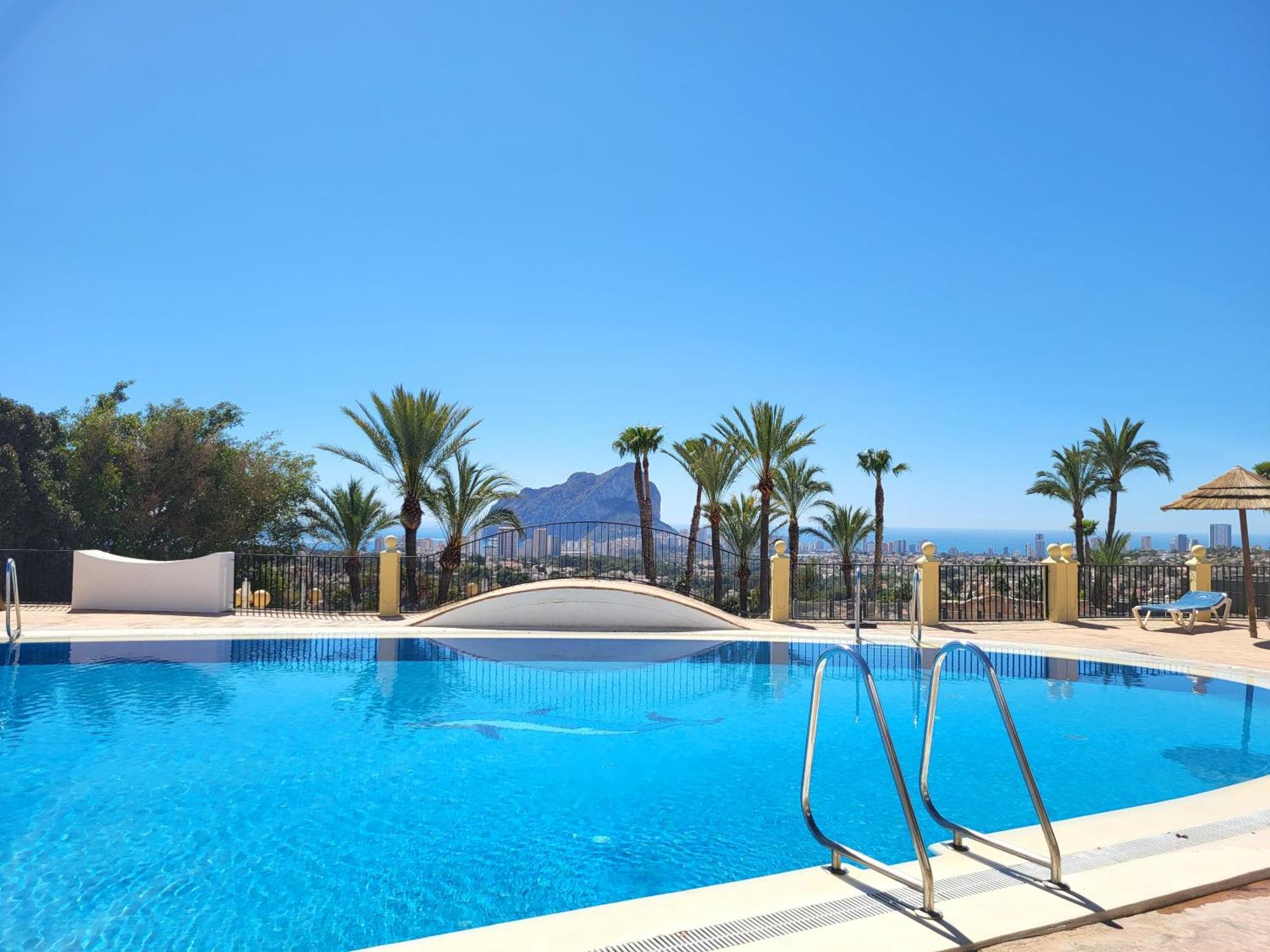 Casa Sunrise - Costa Blanca House With Rooftop, Swimming Pools And Panoramic Sea And Calpe Views Экстерьер фото